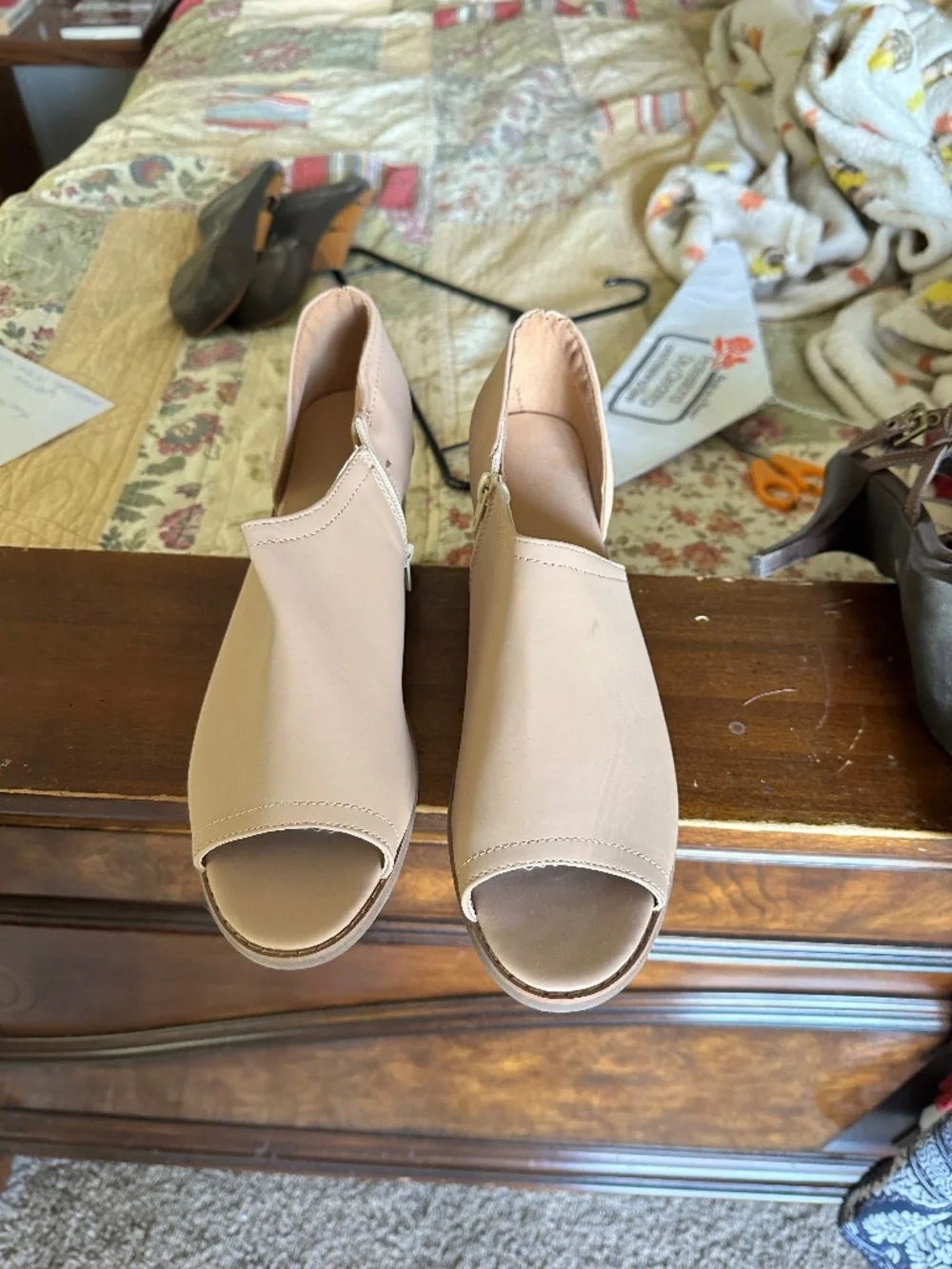 Stylish women’s soes